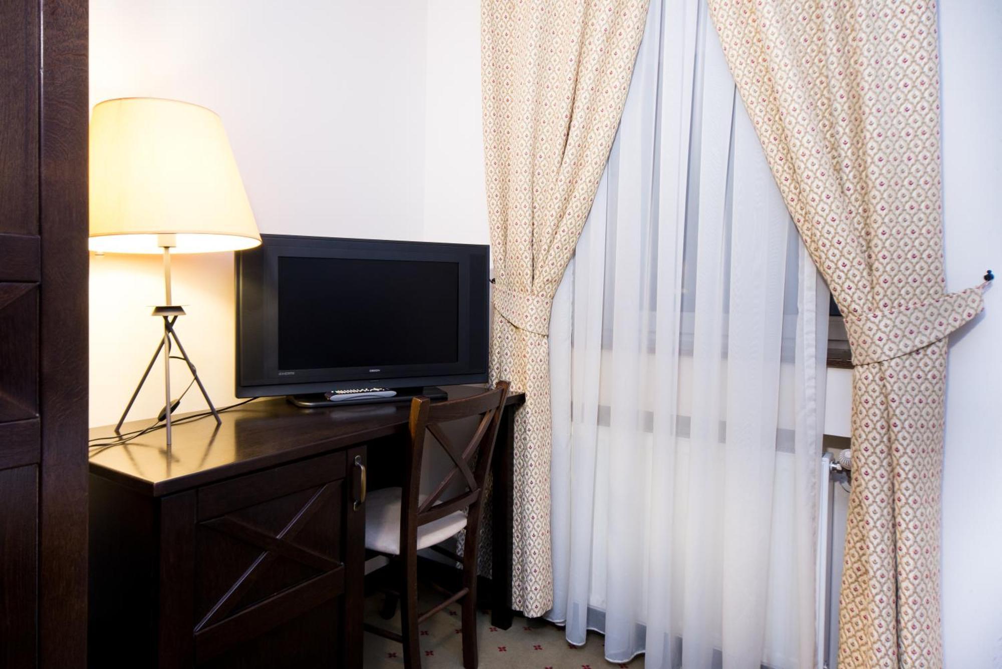 Hotel Gradina Morii Sighetu Marmaţiei Cameră foto